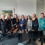 Lisa Koroleva und Studierende